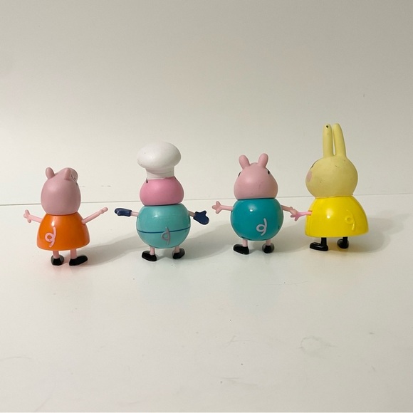 Lot of 20 Peppa Pig Figures Toys - Picture 16 of 16